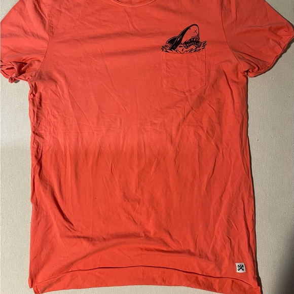 Men’s large rebel dutch bros tshirt - Picture 2 of 3